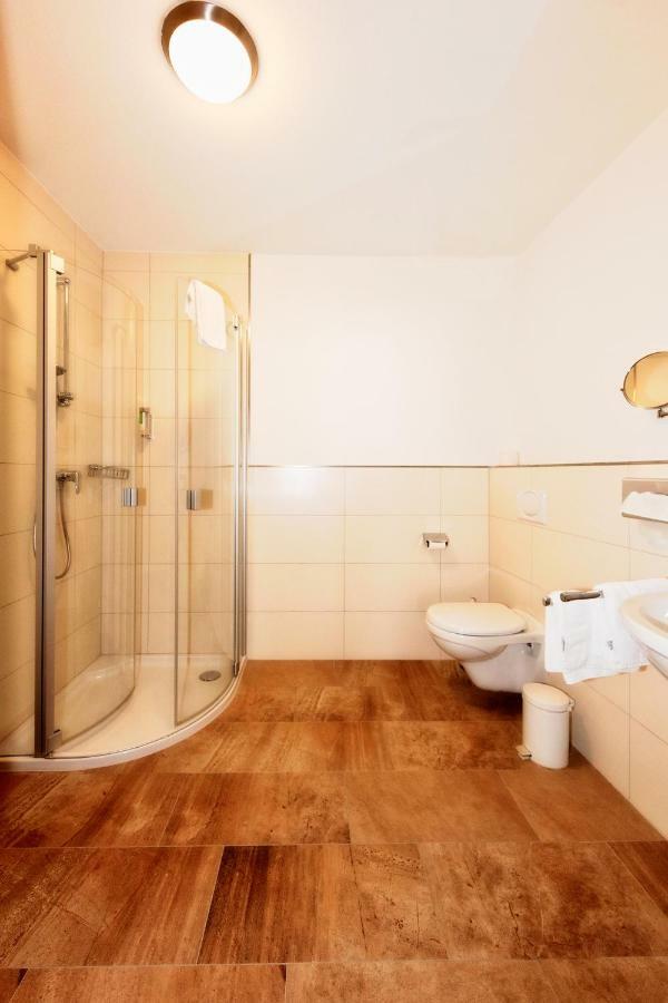 Hotel Linde Pfalz 실즈 외부 사진